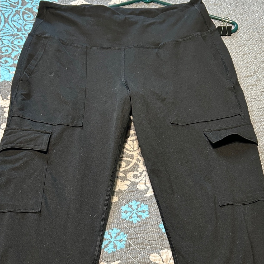 Old Navy Elevate Go Dry Leggings Size XL